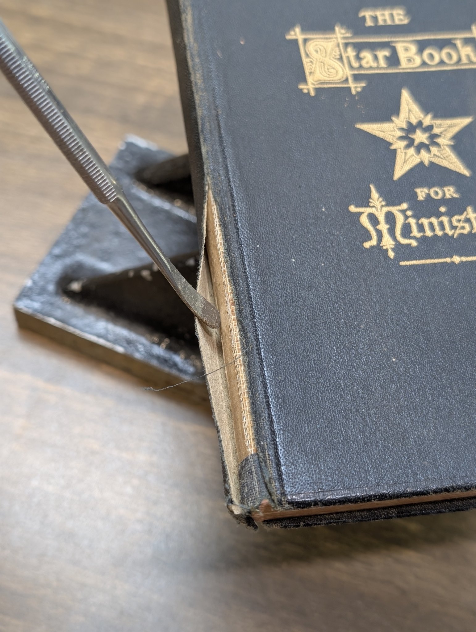 The Star Book for Ministers hinge work